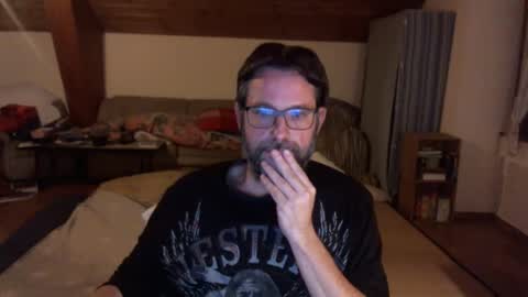 supersquirrel81 online show from October 4, 5:44 pm