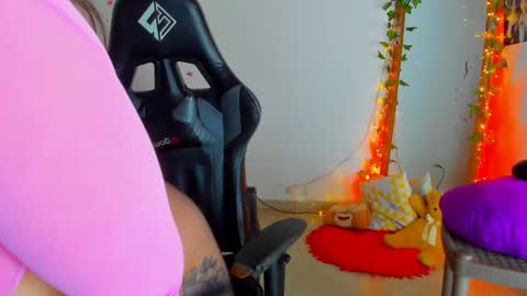 Dani online show from October 20, 7:52 pm