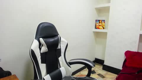 susan online show from March 5, 8:18 pm