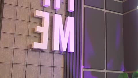 susan_wall online show from March 4, 3:20 pm