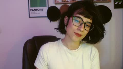 Snapshot of susana_w chatting on October 9, 10:37 pm susana_w online show from October 9, 10:37 pm