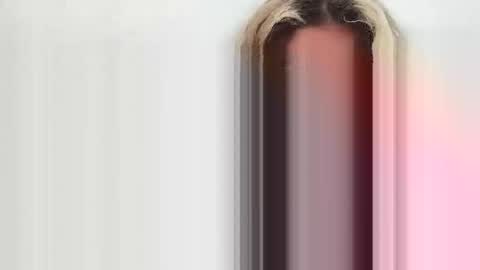 susan online show from April 11, 8:46 pm