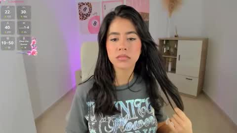 Sussan Monroe online show from February 16, 2:15 pm