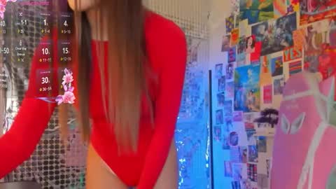 Hey Im Suzane online show from January 10, 3:12 am