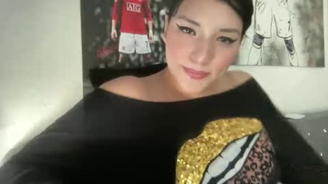 Suzy online show from February 18, 6:08 pm