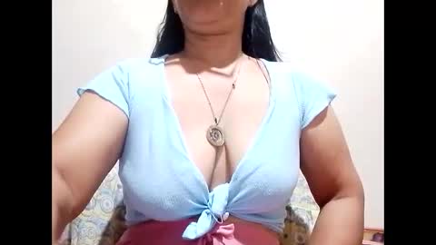 suzzie_hot online show from March 12, 8:41 pm