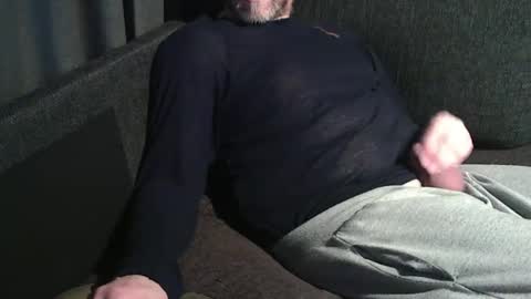 ArnSwart online show from December 12, 1:21 am