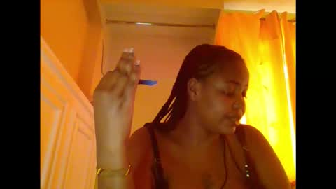 Snapshot of sweet52537 chatting on October 22, 6:49 am sweet52537 online show from October 22, 6:49 am
