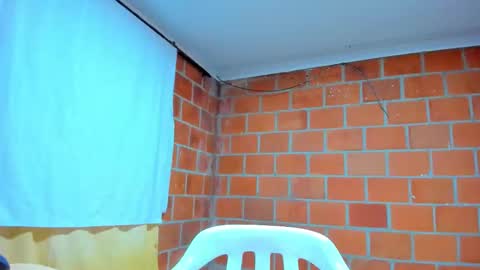 sweet and hot alaia online show from September 24, 3:35 am