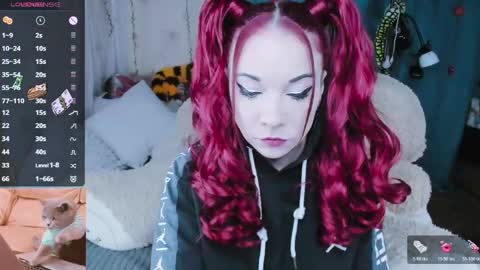 sweet_ass_nuka online show from April 25, 7:11 pm