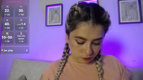 Bella Valery online show from November 4, 11:28 pm