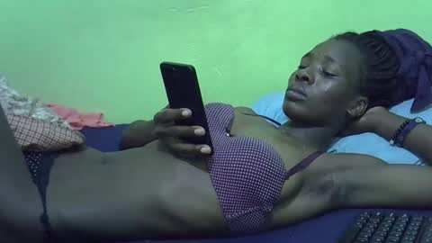 sweet_candie01 online show from January 17, 7:29 am