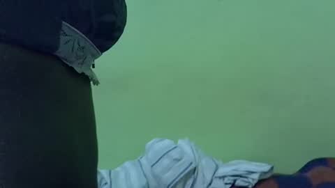 sweet_cherie1 online show from April 8, 5:10 am