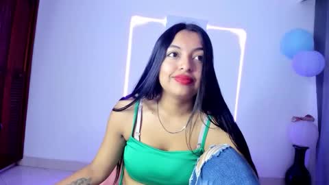 Canela online show from October 13, 2:08 pm