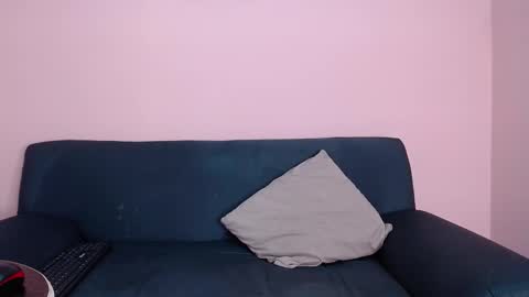 Annie online show from February 19, 6:54 pm