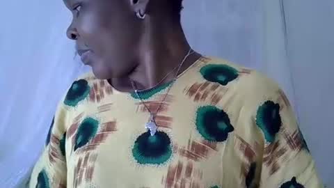 sweet_dori33 online show from March 28, 7:04 pm