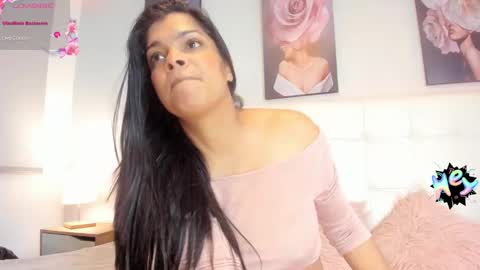 Kendra online show from January 20, 3:28 pm