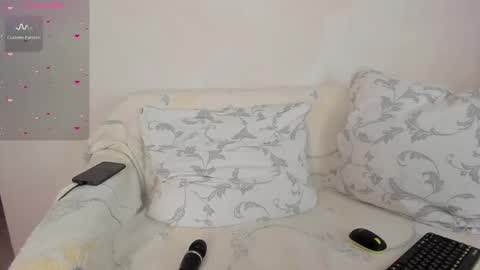 Anna online show from March 18, 3:51 pm