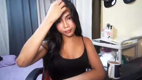 Maleia online show from February 8, 4:54 pm