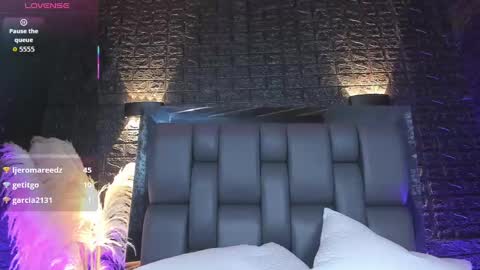 Monica  online show from October 5, 11:29 am