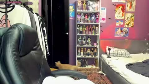 kira online show from July 28, 7:39 pm