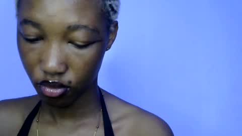 sweet girl online show from July 19, 10:07 am