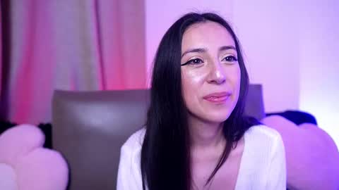 Sammy Lauren online show from September 25, 4:30 am