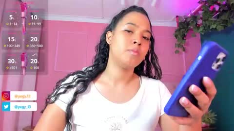 Yeileen online show from September 23, 6:47 pm