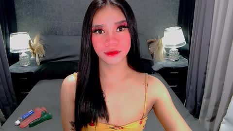 bea takashi  online show from February 14, 11:57 am