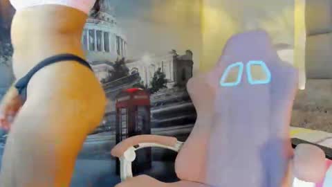 ALICE online show from November 16, 8:22 pm