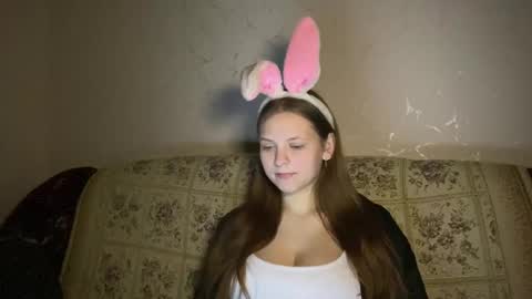 ELYA online show from January 8, 8:47 pm