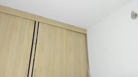 Camila online show from February 26, 1:32 pm