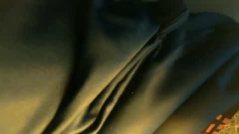 Snapshot of sweetboyb3nja chatting on December 2, 10:07 pm Sweetboy online show from December 2, 10:07 pm
