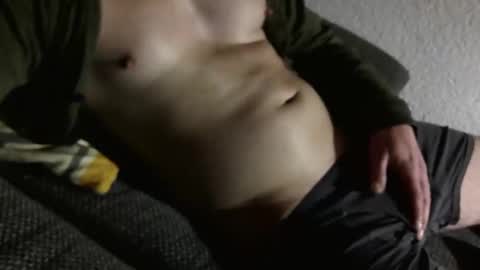 Snapshot of sweetboyb3nja chatting on October 16, 7:13 pm Sweetboy online show from October 16, 7:13 pm