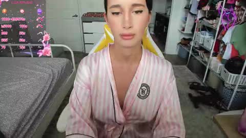 Anna online show from February 11, 6:56 pm