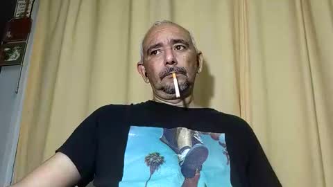 sweetcuervo independent model online show from April 20, 3:42 am