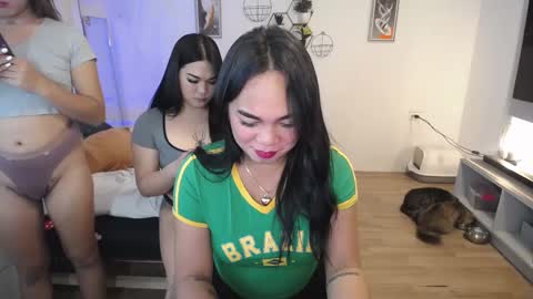 Snapshot of sweetcuteangel chatting on February 2, 11:07 am angel 3 online show from February 2, 11:07 am