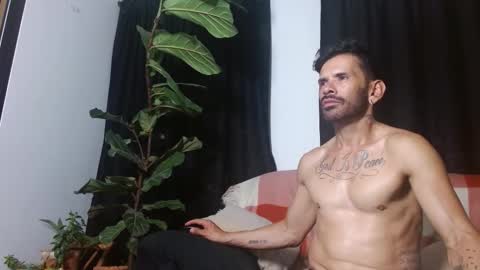 sweetday_19 online show from October 12, 1:42 am