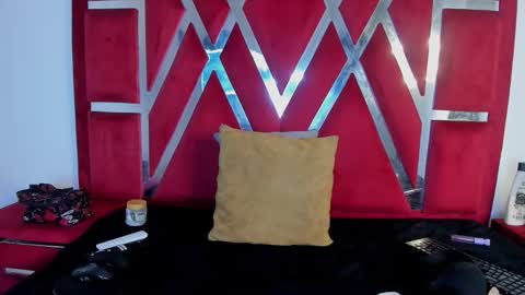 sweetdesire69asm online show from May 16, 12:18 am