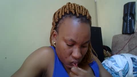 sweetdiva2012 online show from September 10, 7:31 am