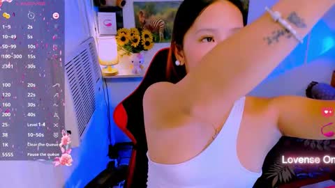 Snapshot of sweetienicole chatting on September 21, 10:36 pm Nicole online show from September 21, 10:36 pm