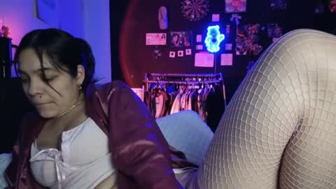 Blu Sweets online show from April 12, 7:45 am