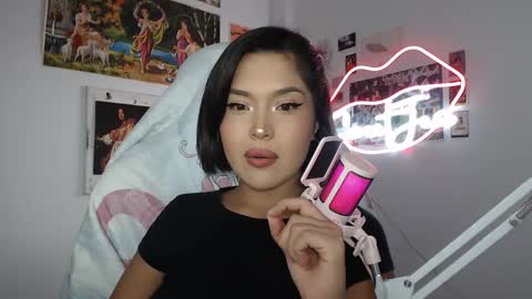 SweetJess online show from February 18, 4:58 am