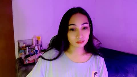 Lilly online show from December 15, 3:35 am