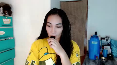 Lilly online show from January 11, 12:18 pm