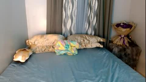 Lilly online show from April 20, 5:10 am