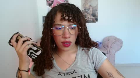 sweetluna_luna online show from April 12, 3:27 pm