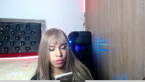 sweetmagic6 online show from March 12, 10:52 am