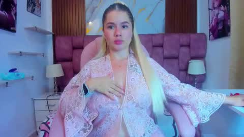 sweetmichel_sexy online show from February 3, 10:47 pm