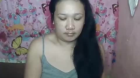 Snapshot of sweetnipples1987 chatting on December 3, 8:33 pm sweetnipples1987 online show from December 3, 8:33 pm